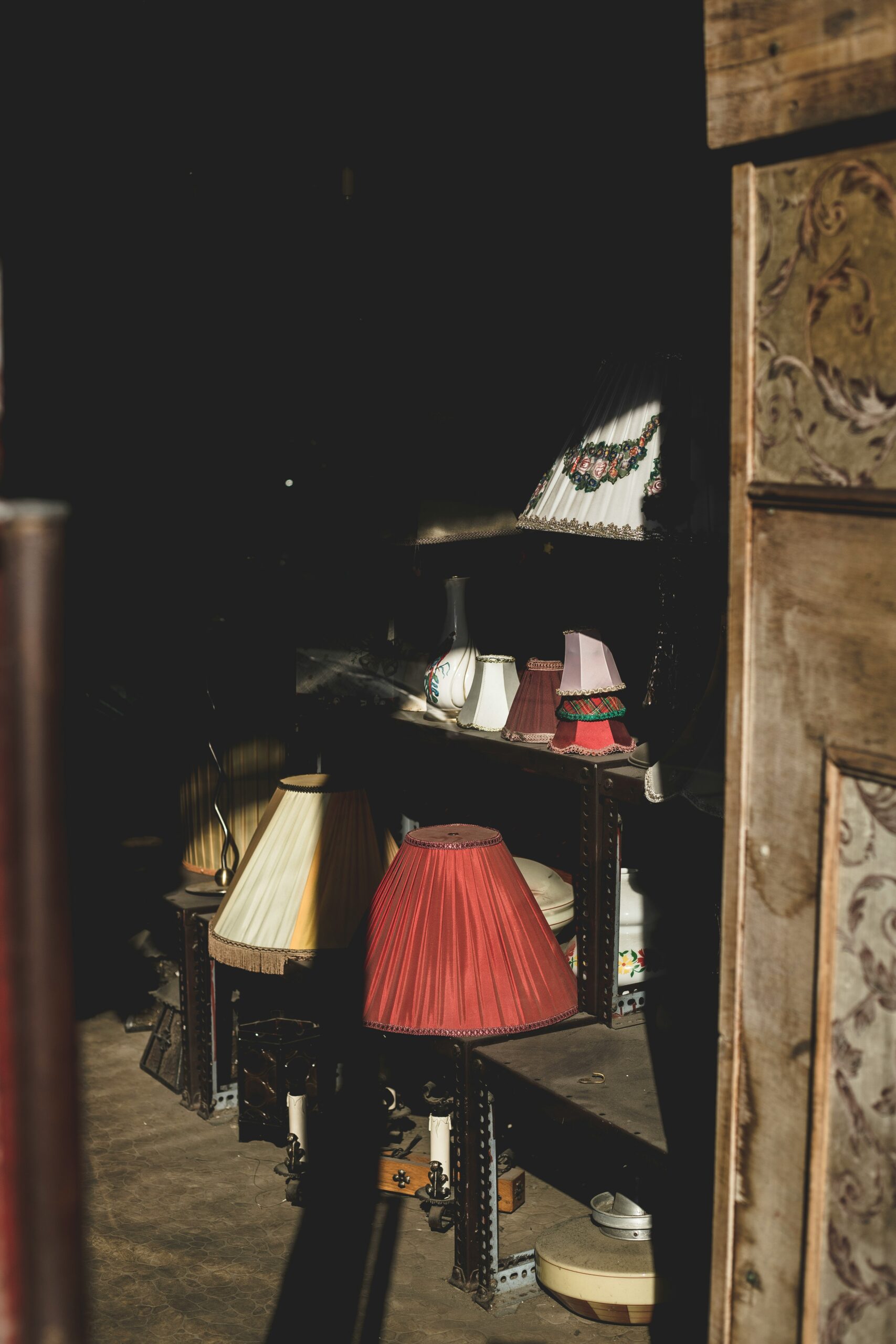 Affordable Cozy Home Decor – Budget-Friendly Decorating Tips