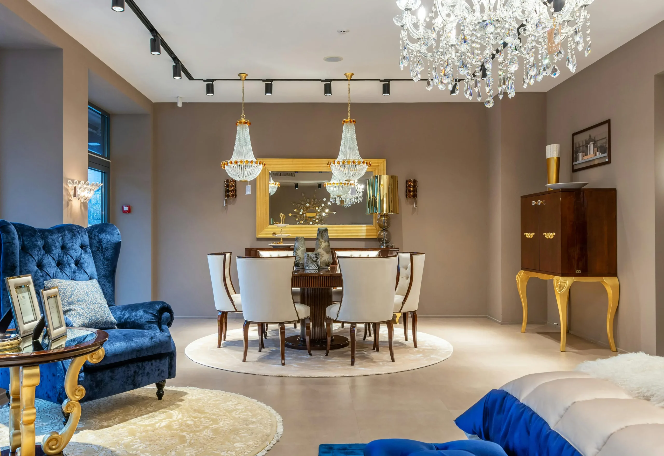 incorporate-decorative-light-fixtures-dining-room