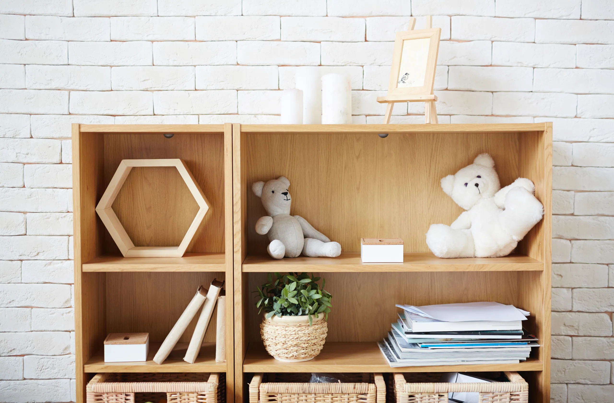 vertical-storage-solutions-kids-room