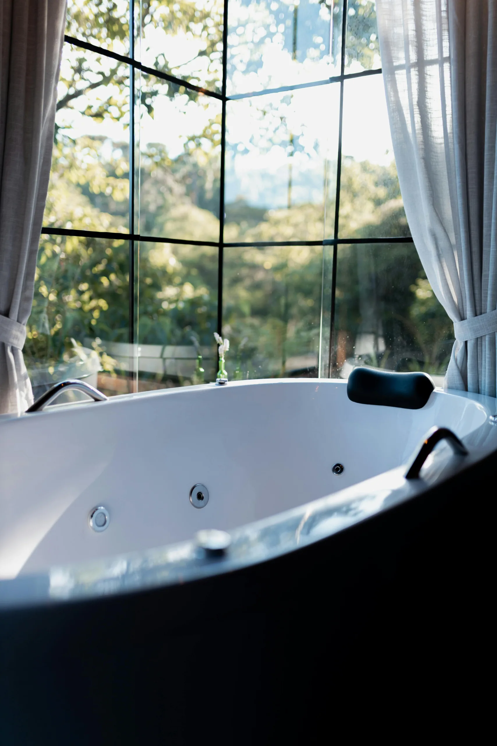 relaxing garden tub