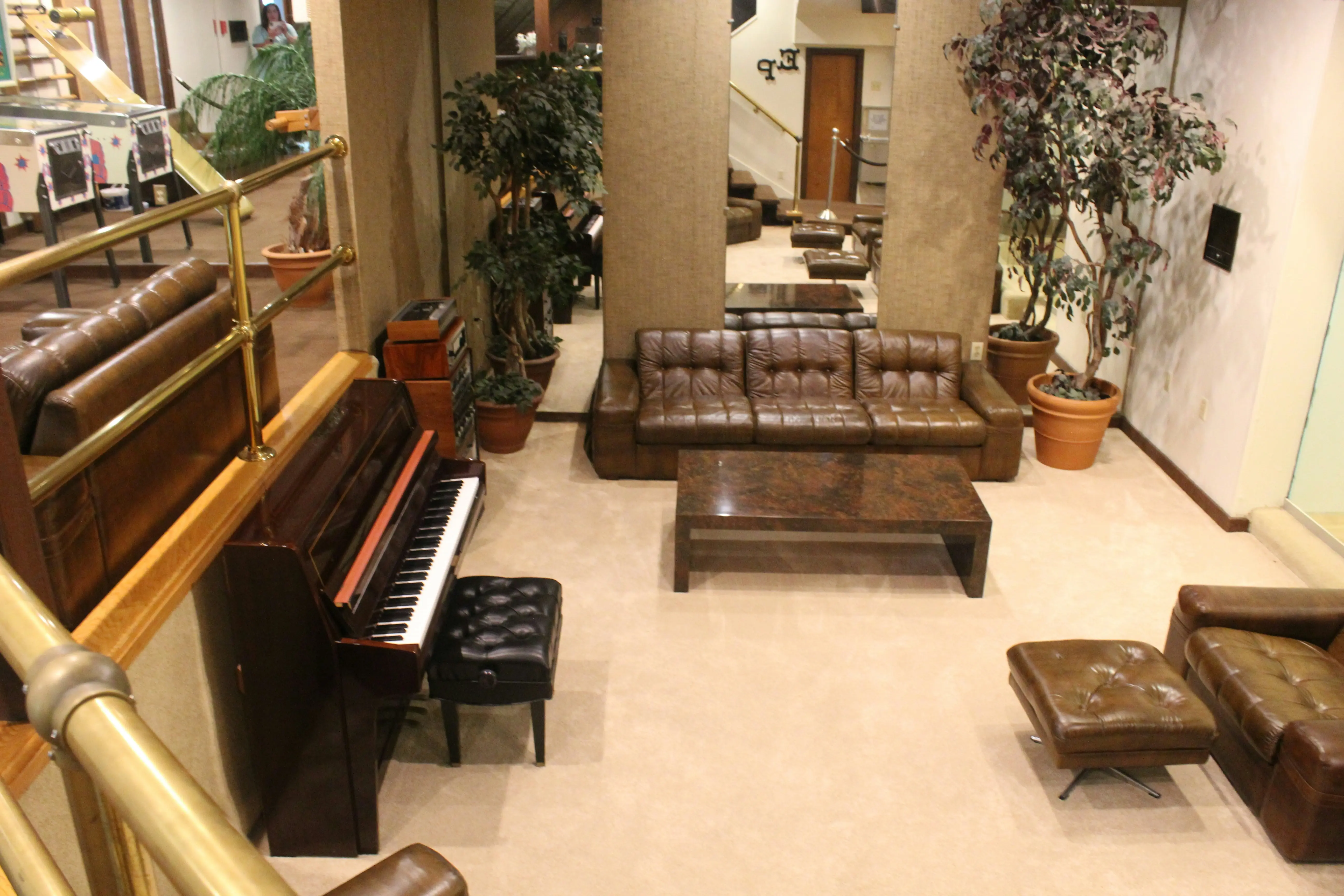 3 Piece Living Room Set : 7 Superb Styles for 2024