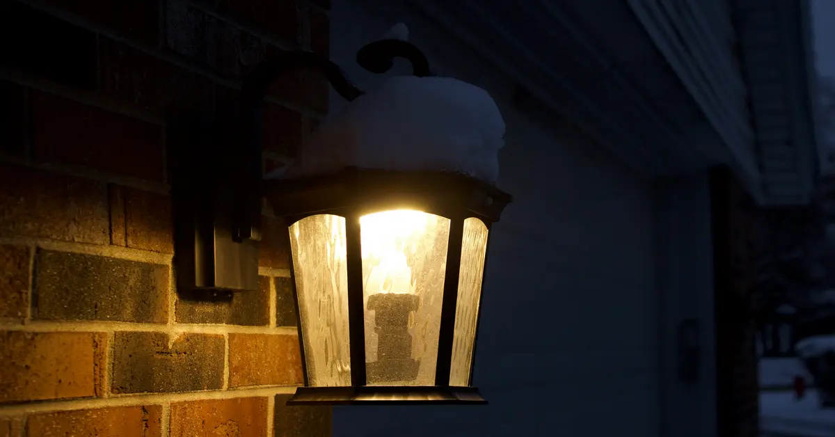 led outdoor spotlights