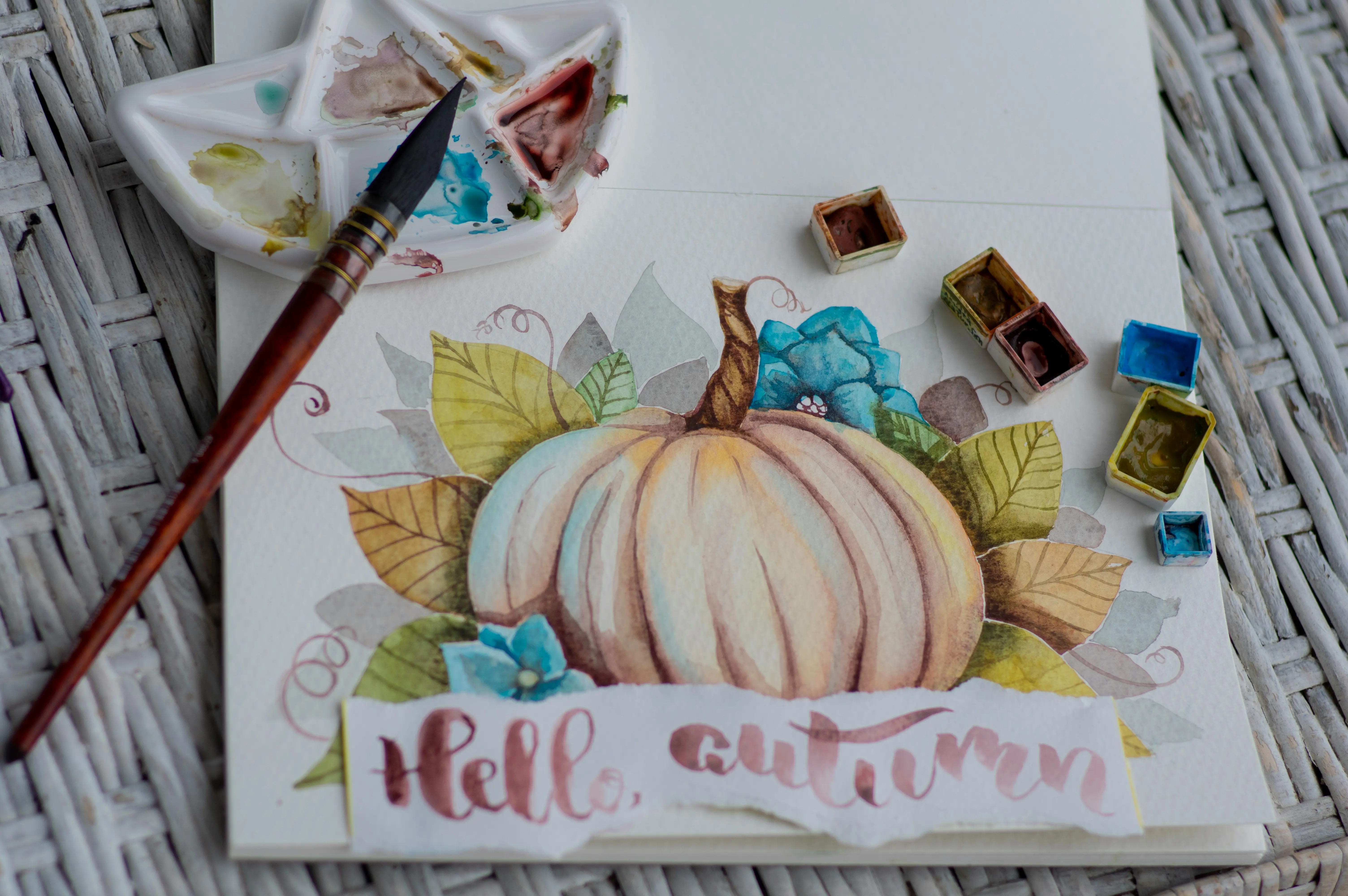 Cute Pumpkin Painting Ideas : 10 Spooky & Fun Designs