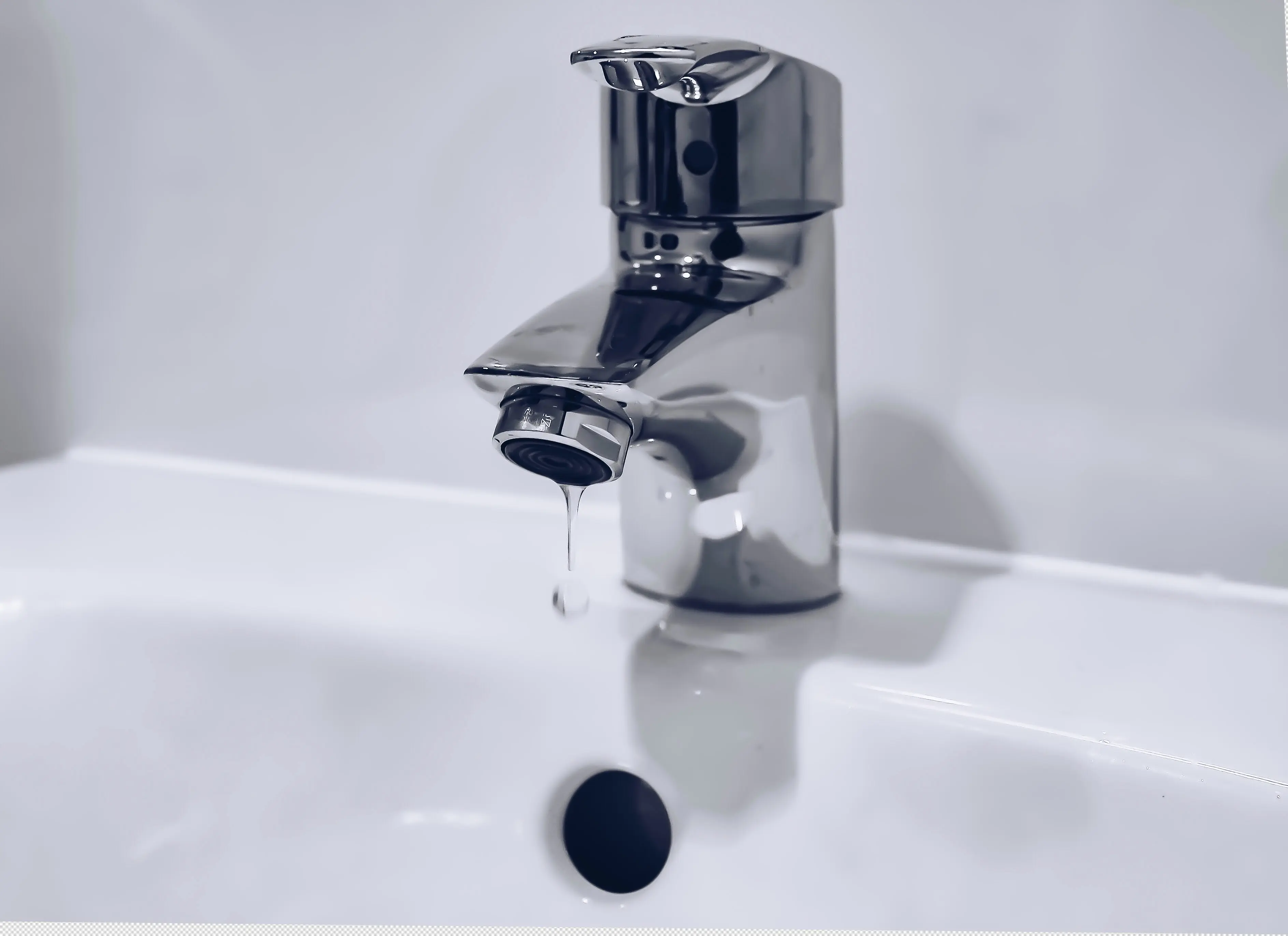Cracked Sink Repair : 5 Simple Fixes Today !