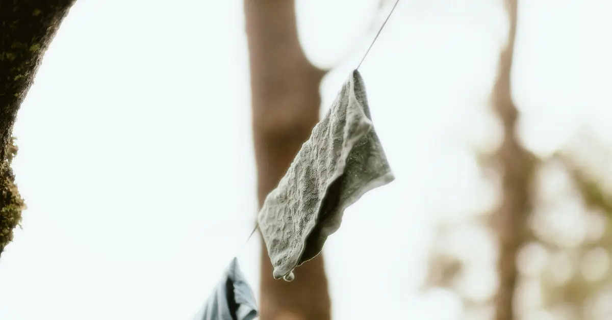 how to get tree sap out of clothes