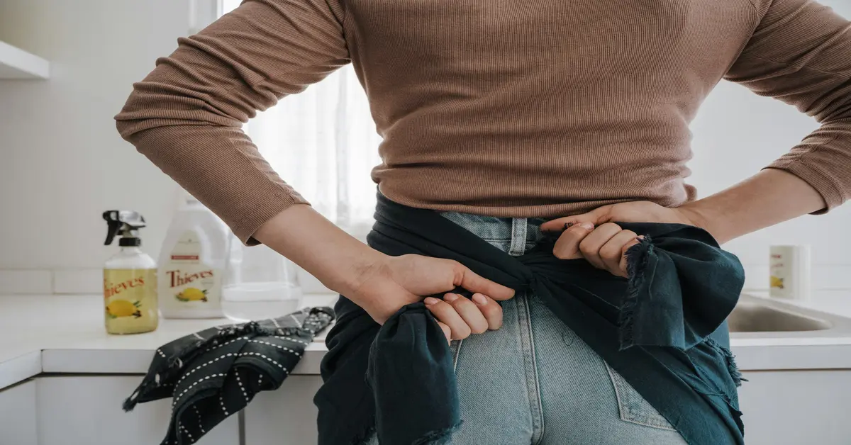 how to get urine smell out of clothes