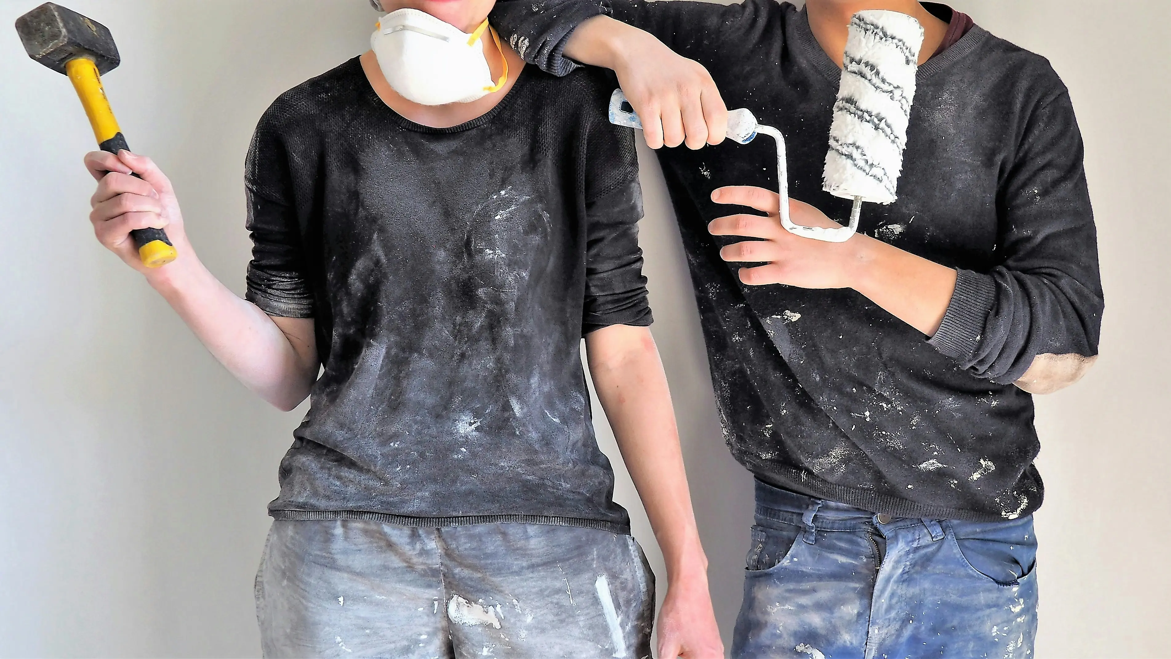 How Much Does a Handyman Charge to Paint a Room ? 2024 Costs