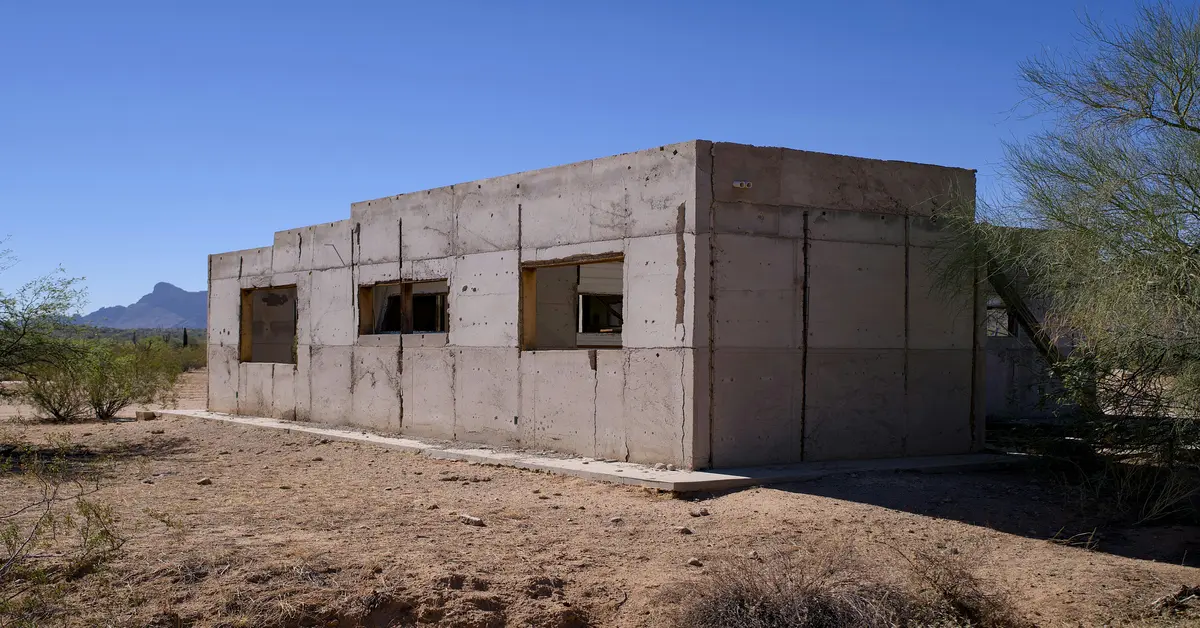 tiny house on foundation