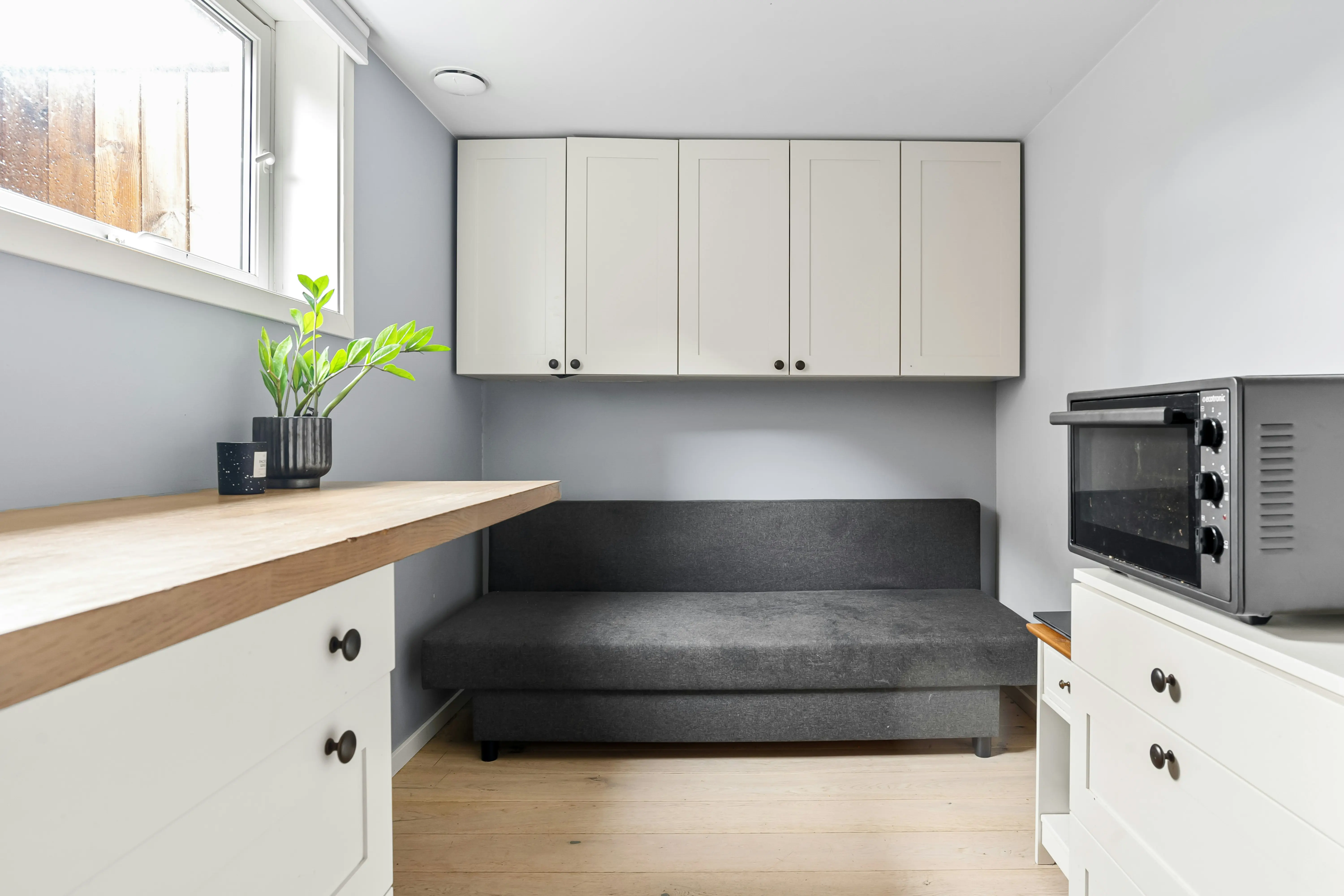 Small Sofa Bed With Storage : 7 Clever Space Hacks