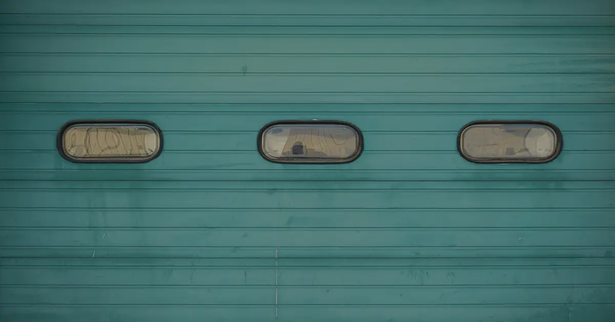 garage doors with windows