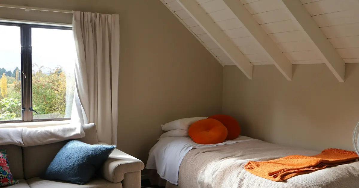 sofa bed small bedroom