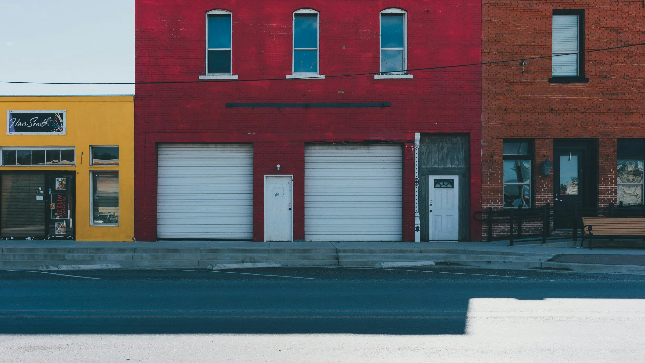 Garage Doors with Windows : 5 Stunning Styles