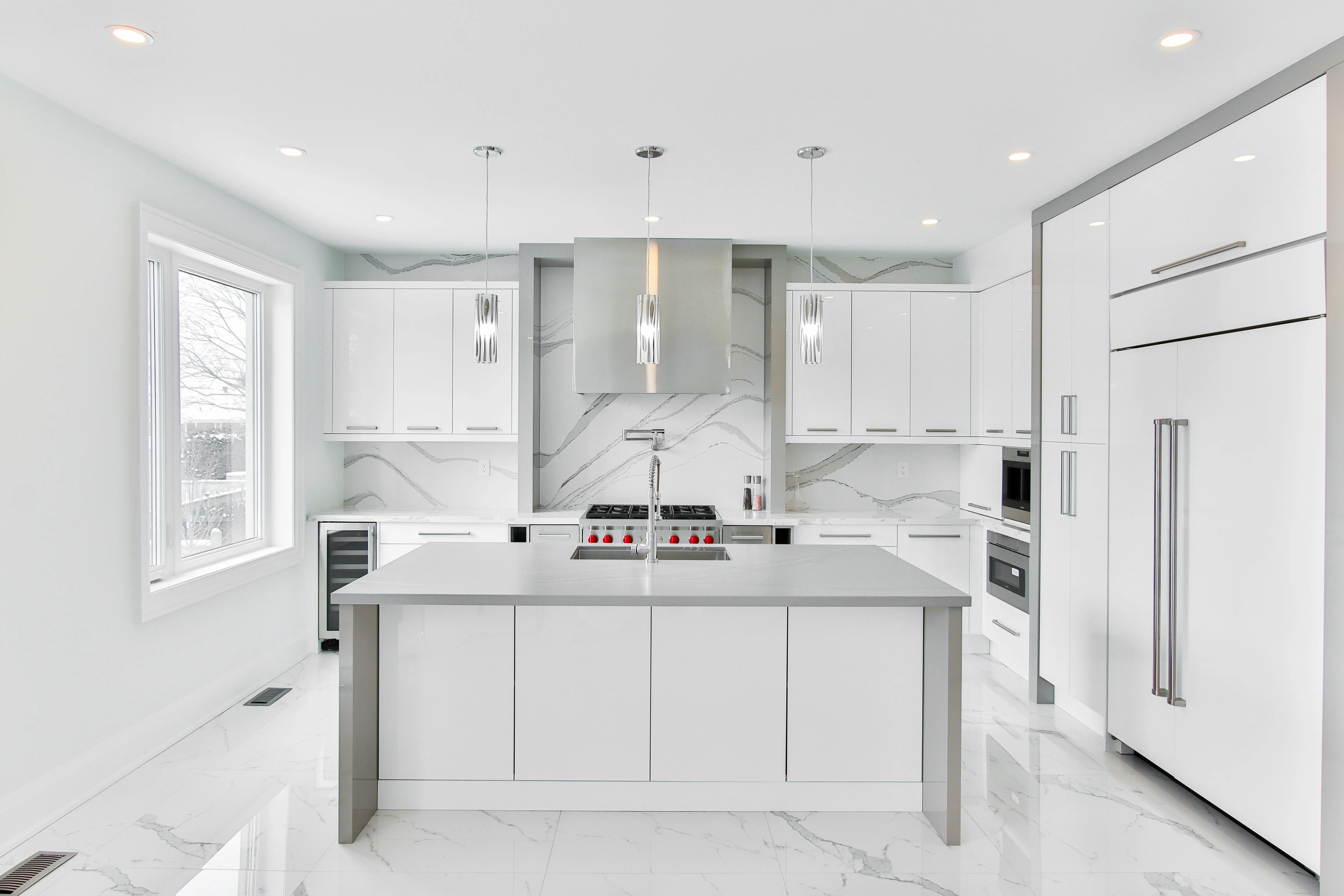 White Shaker Cabinet : 7 Timeless Kitchen Transformations