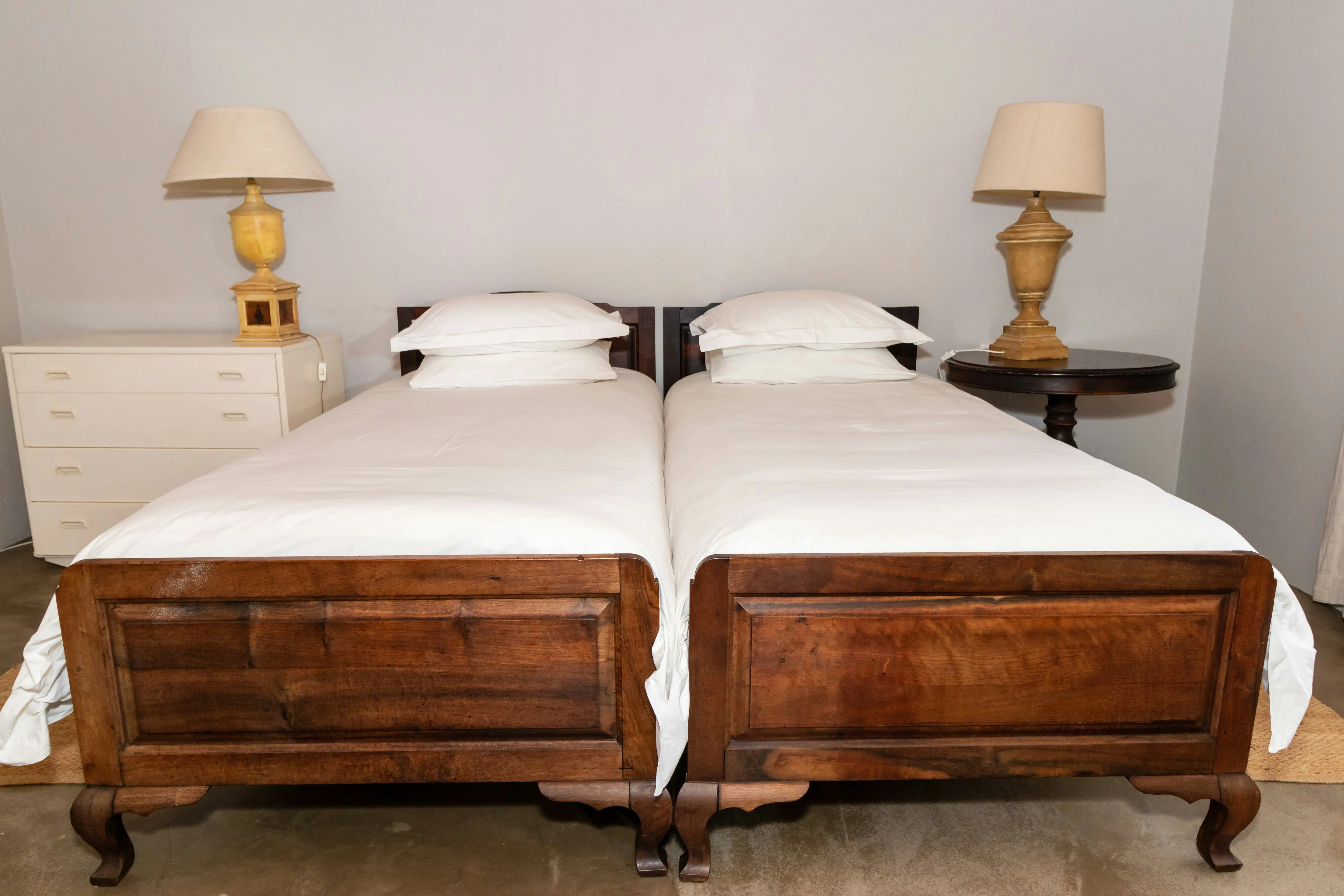 Twin Platform Bed with Storage : 5 Clever Solutions !
