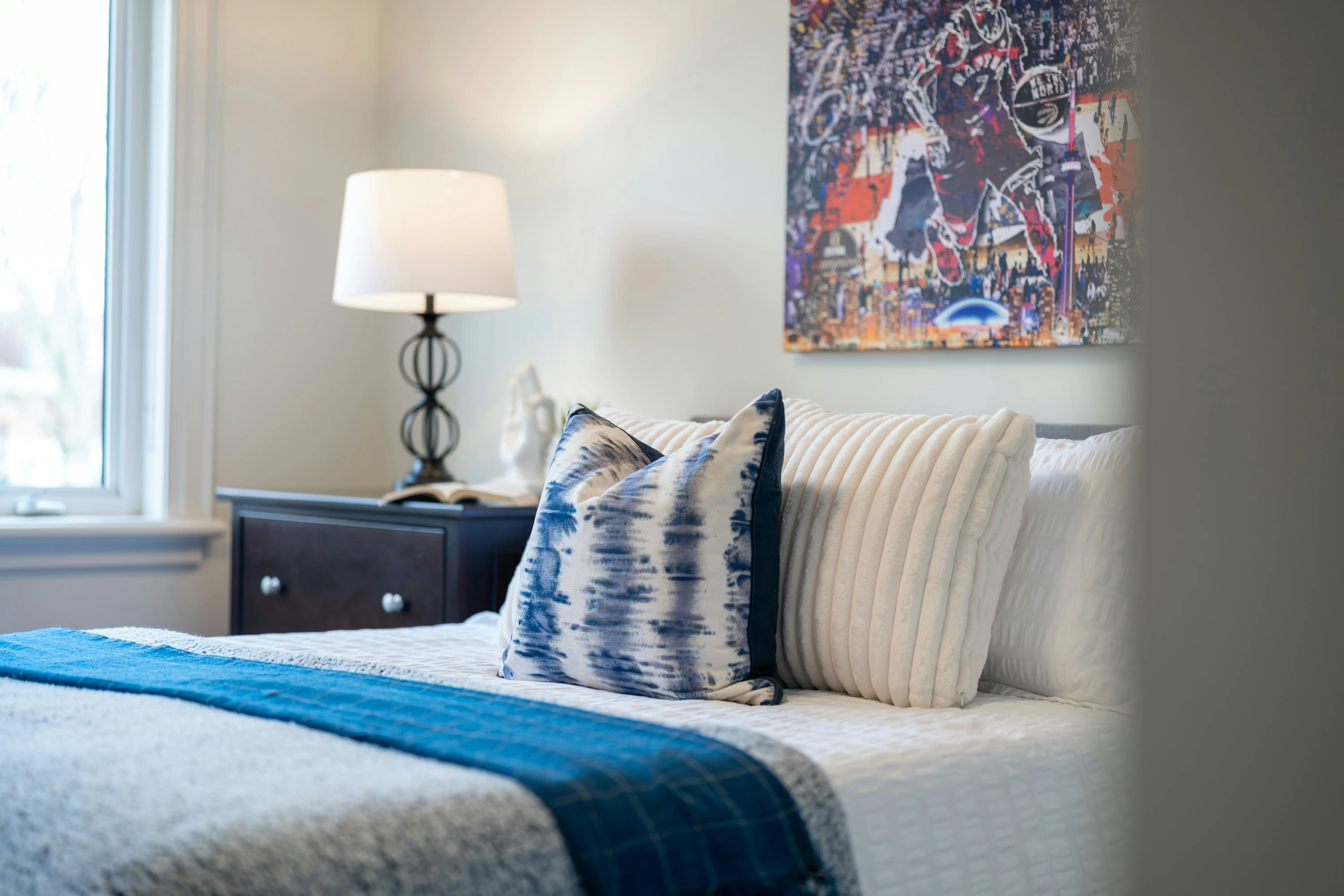 Blue Decorative Pillows : 7 Stunning Sofa Updates