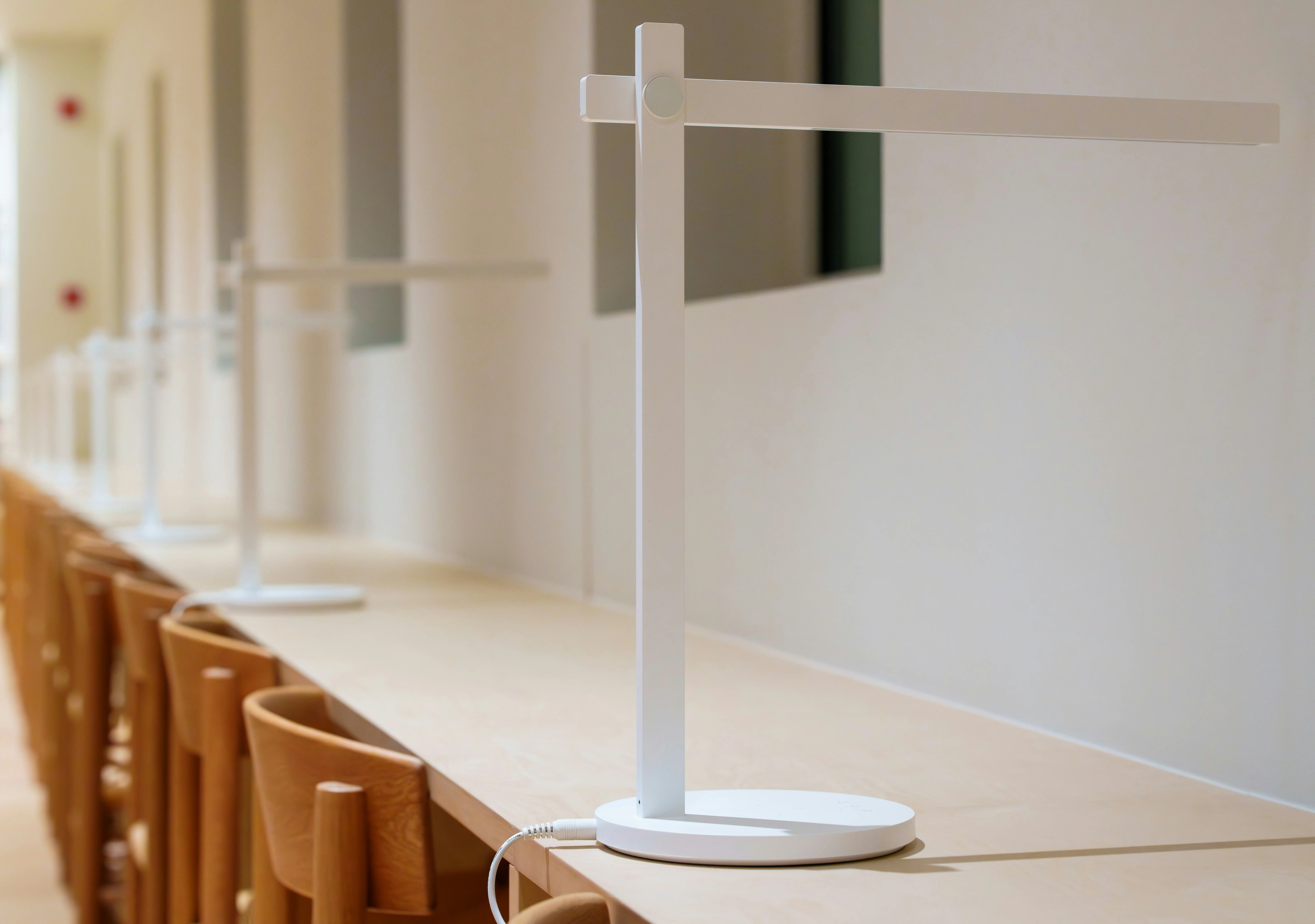 White Table Lamp : 7 Brilliant Designs for Your Home
