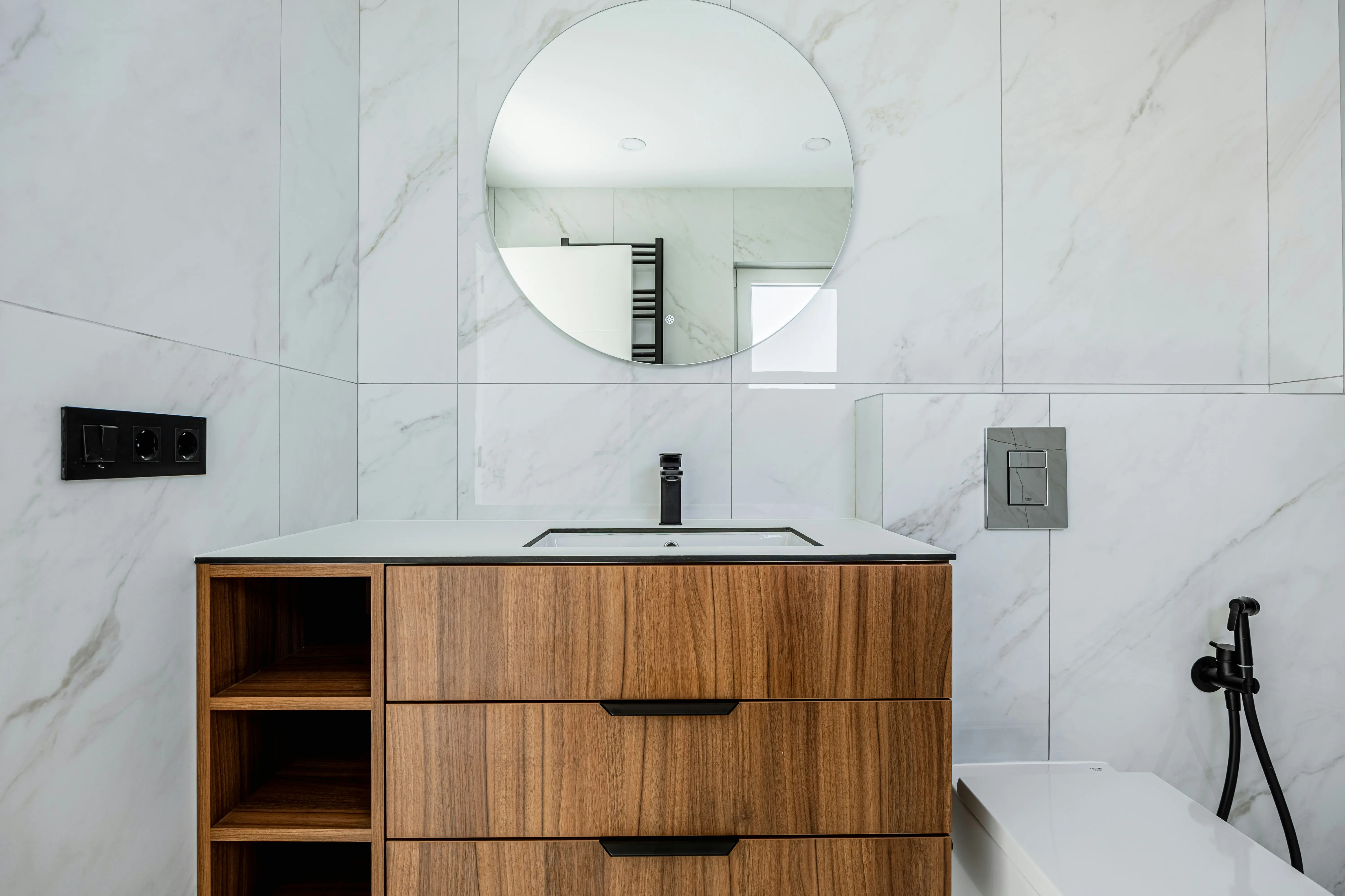 Vanity Shelves : 5 Amazing Organizers for Your Bathroom