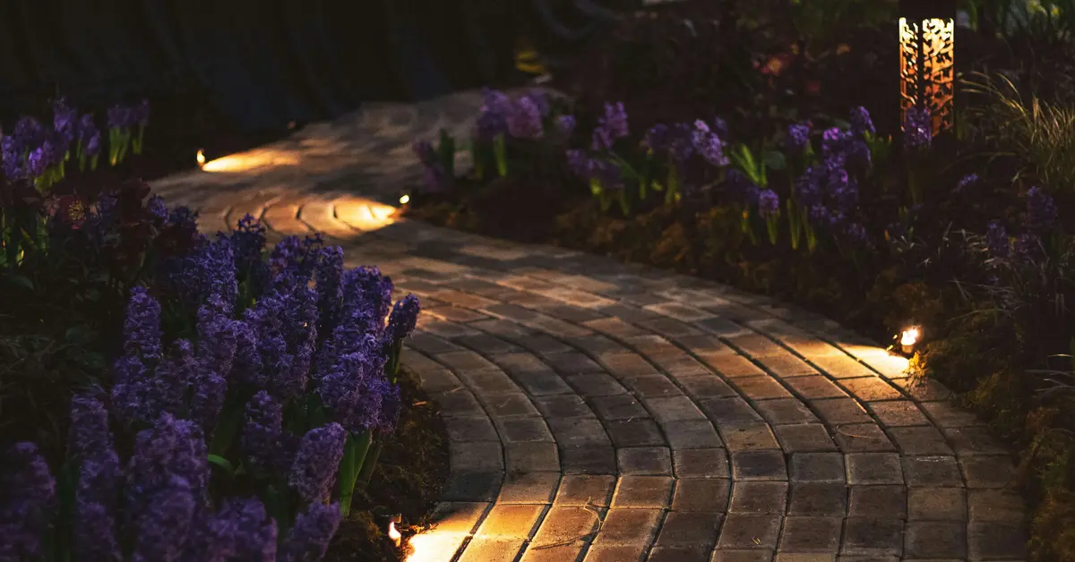 outdoor path lights