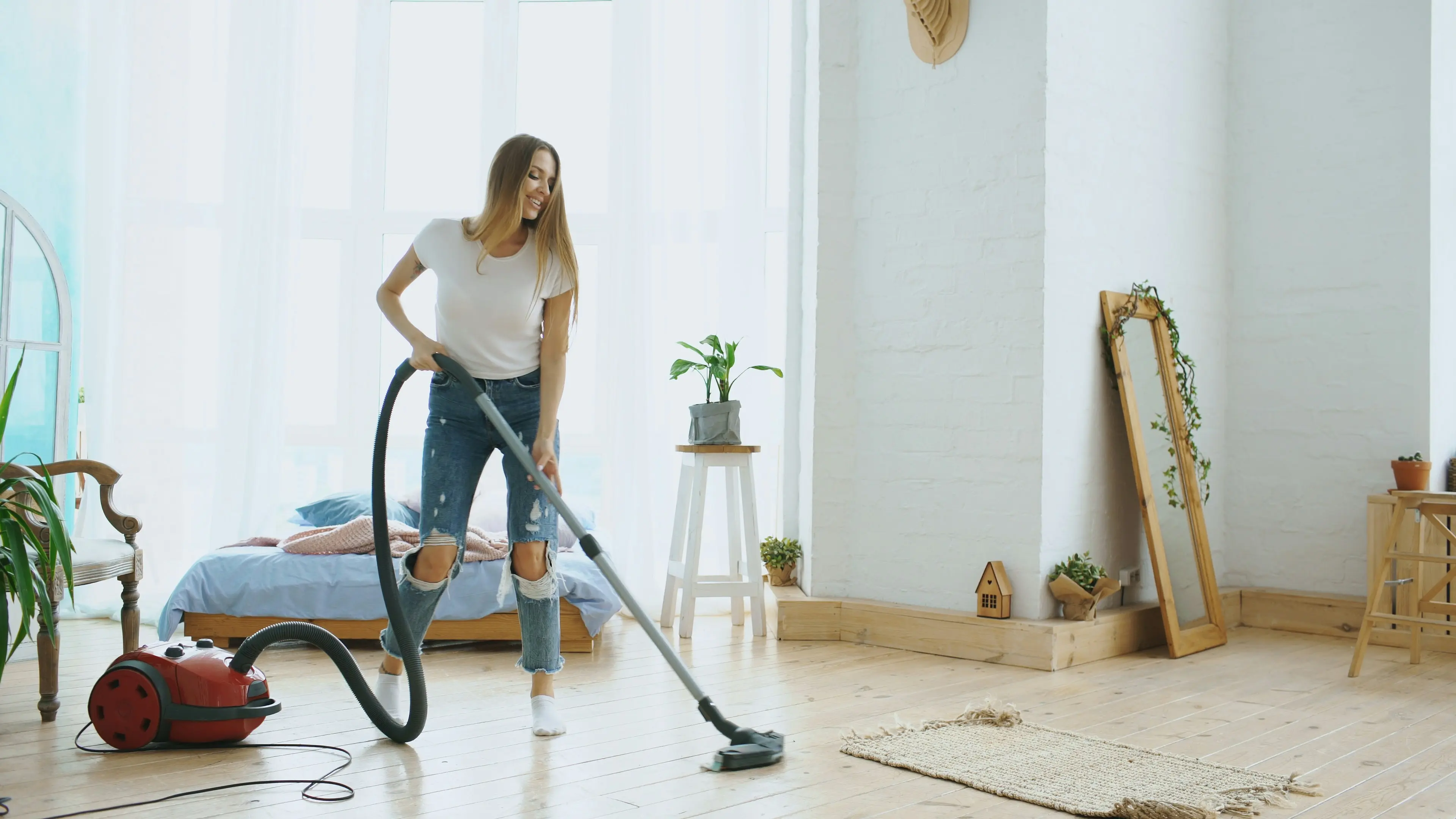 Vacuum Hoovers : 7 Amazing Tips for Sparkling Floors !