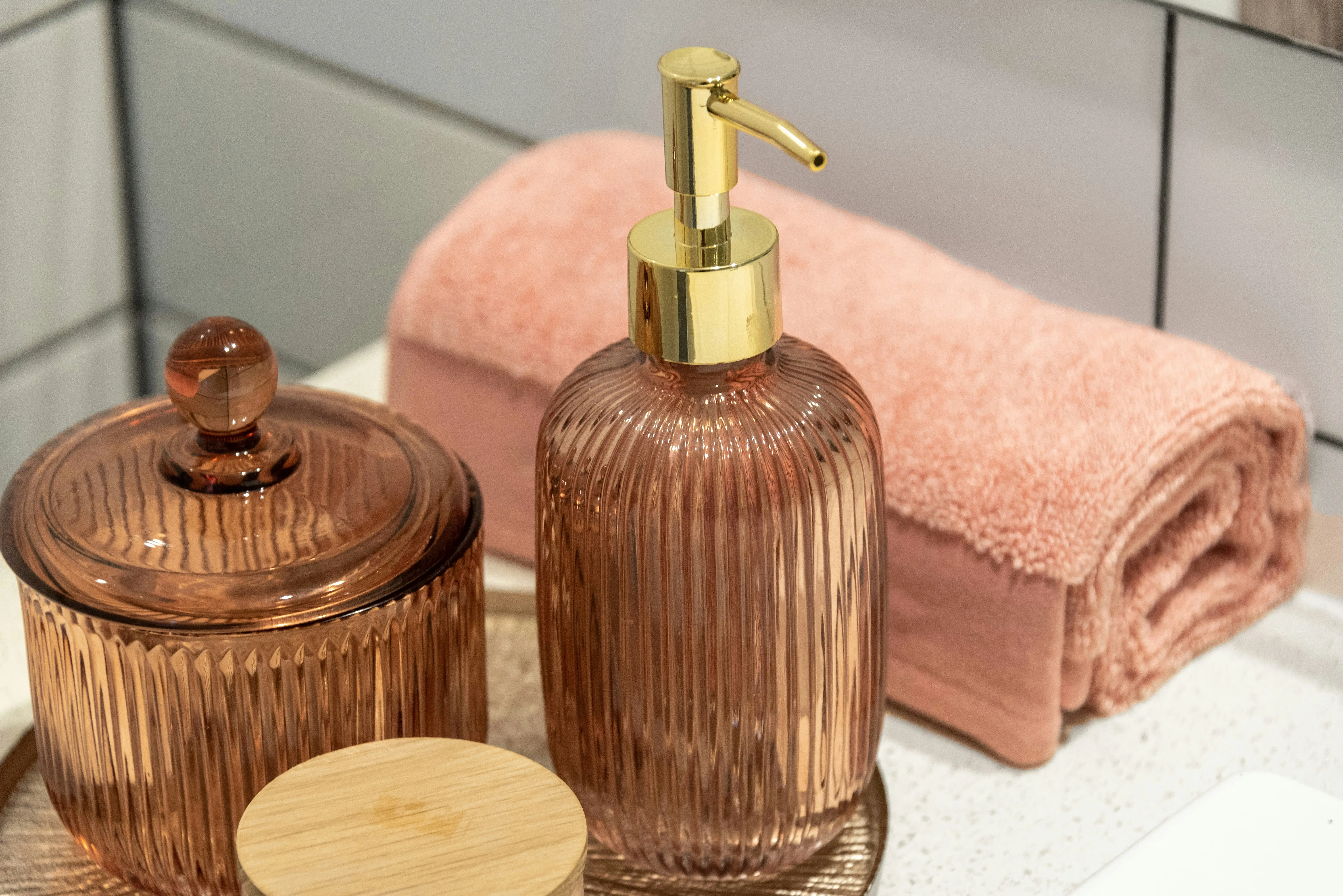 Towel Shelf : 5 Brilliant Storage Hacks for Small Bathrooms