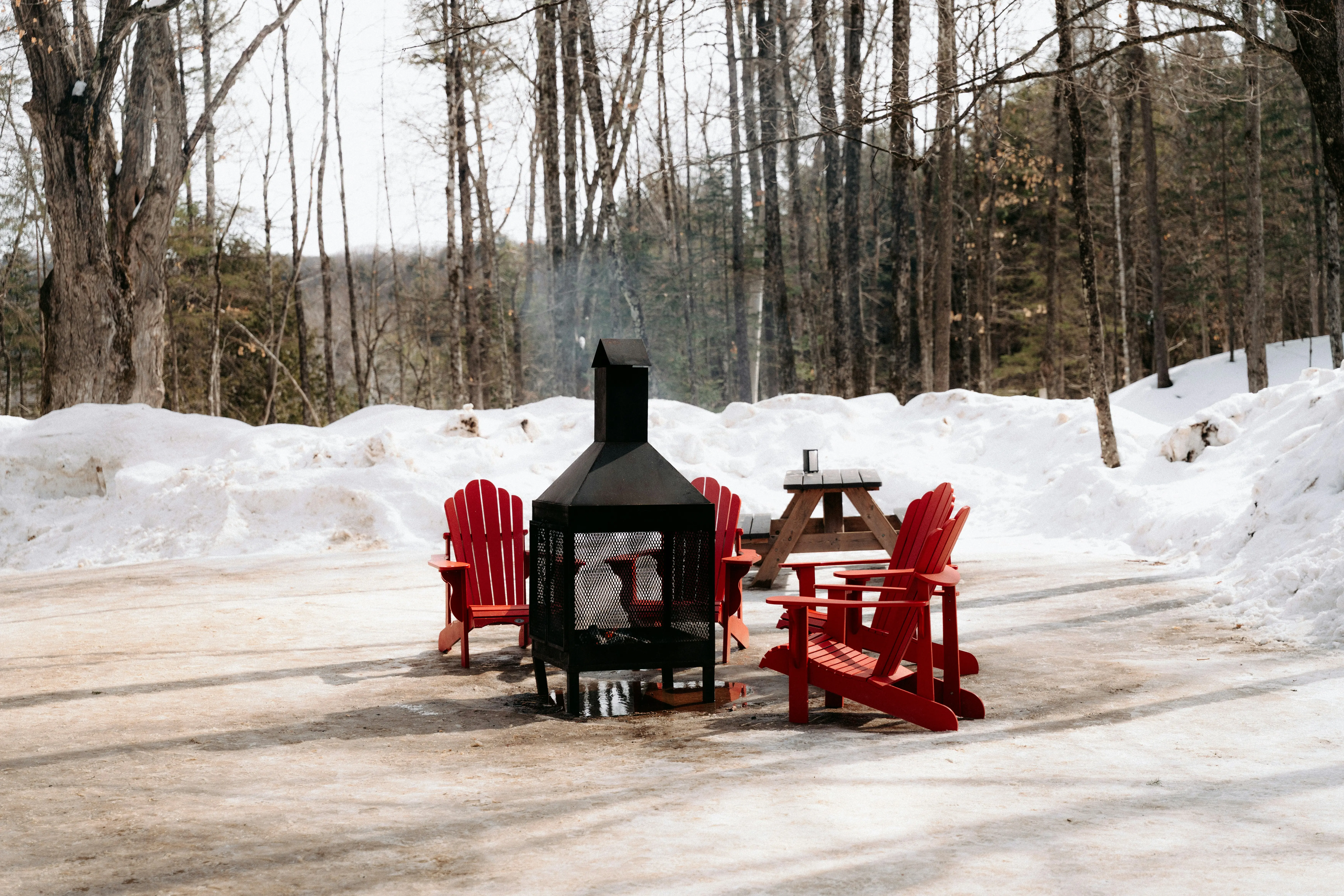 DIY Outdoor Fireplace : 7 Amazing Steps to Build Yours !